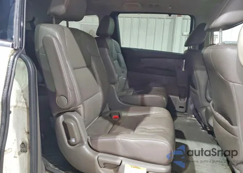 2015 Honda Odyssey Touring z USA, uszkodzony, nr VIN 5FNRL5H97FB059314